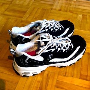 Skechers D’Lites Sneakers